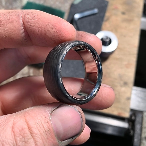 Blackwood (Carbon Fiber)